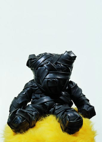 Verena Vanoli Objekt aus Schl�uchen